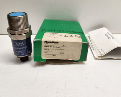 NEW OLD STOCK! TELEMECANIQUE HYDE PARK 24V MICROSONIC TRANSMITTER SM125