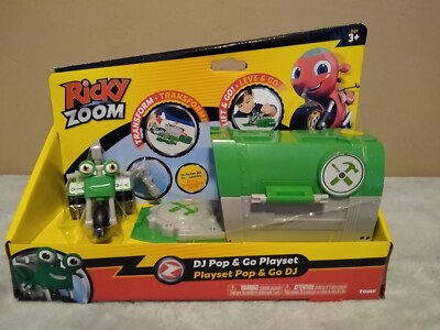Ricky Zoom T20034 DJ Pop & Go Playset Green Trailer Transforms New In Package