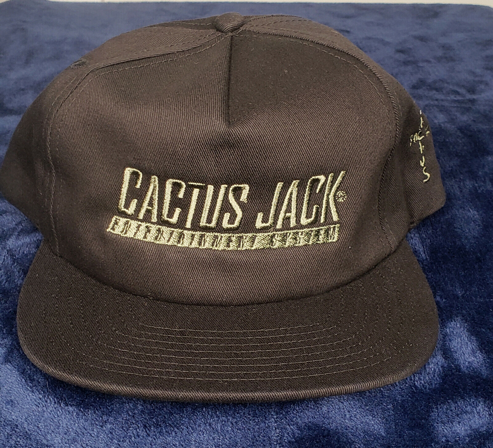 Brand New Travis Scott Black Cactus Jack Fortnite Hat