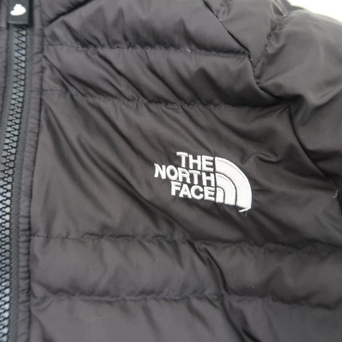 Boy's The North Face 550 Down Black Nuptse Puffer Zip Up Coat Jacket Sz Youth M - Picture 2 of 10
