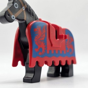 LEGO Black Horse Minifigure Red Blue Dragon Armor Barding Castle 6086 6085 6060