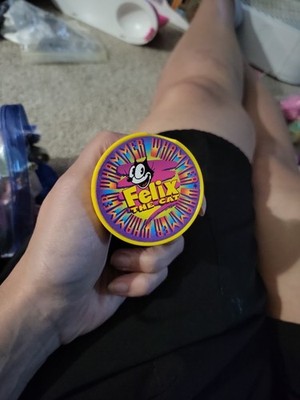Vintage full set 12  ! Felix the Cat pogs container with pogs