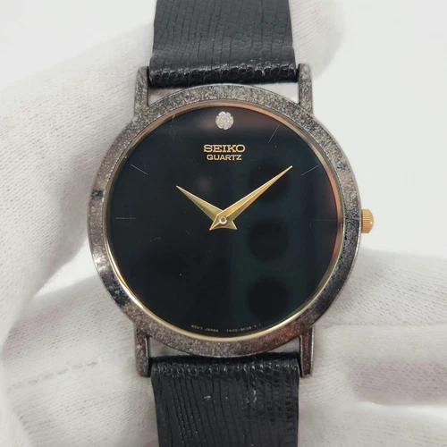 Seiko Men's Vintage Black Dial Quartz Watch 7N00-8A49
