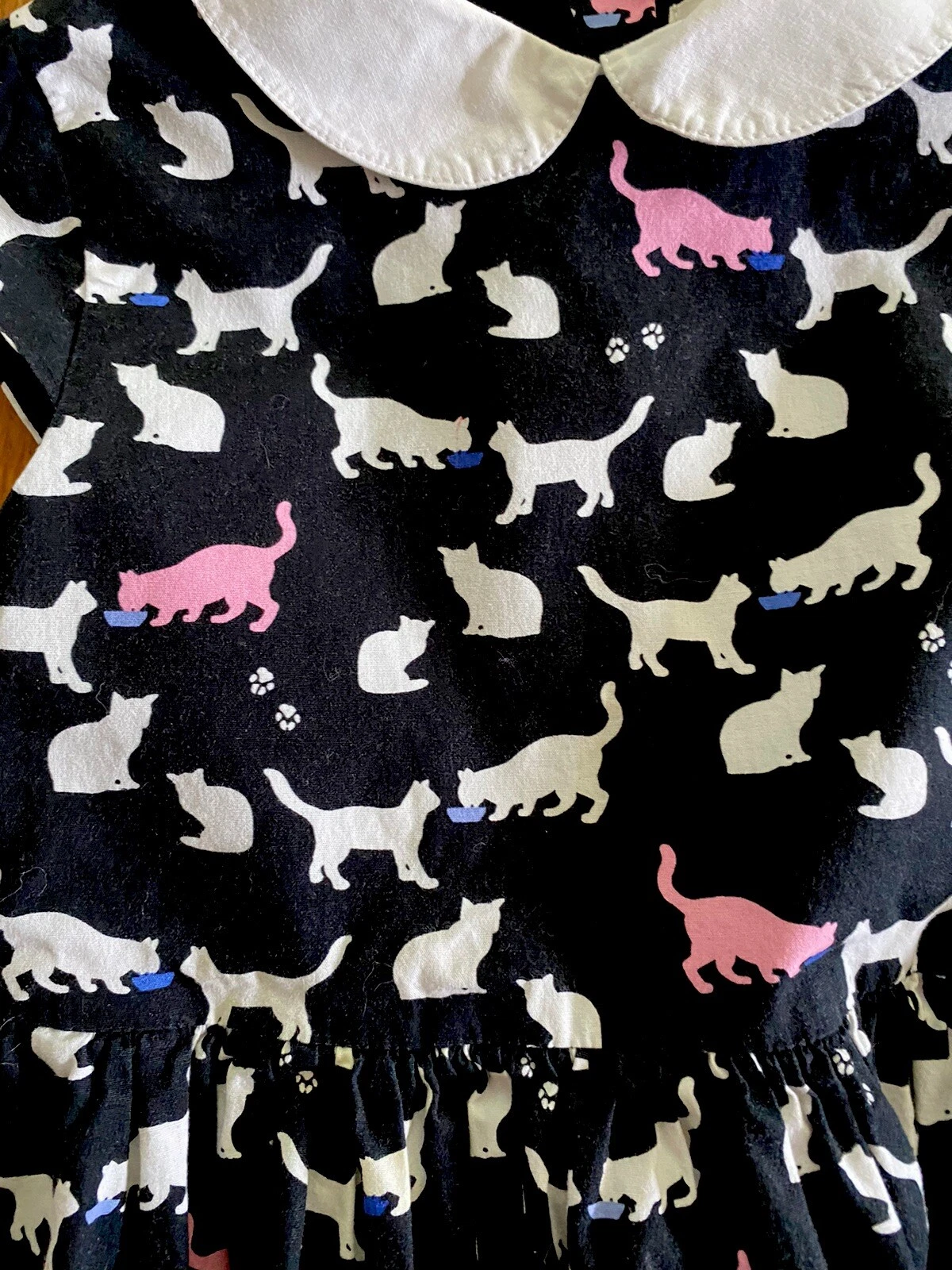 Kate Spade bianco e nero cappuccio manica gatti gattini Peter Pan colletto aderente svasato 5