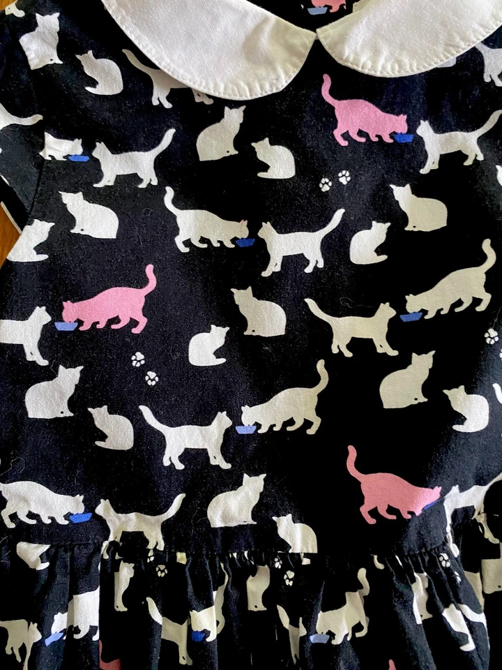 Kate Spade Blanco y Negro Manga Gorra Gatitos Peter Pan Cuello Ajuste Acampanado 5 Foto 2 de 4