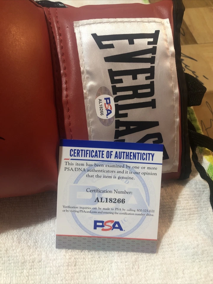 ROY JONES JR SIGNED AUTOGRAPH BOXING GLOVE PSA DNA COA CHAMP HOF - Image 4 of 4