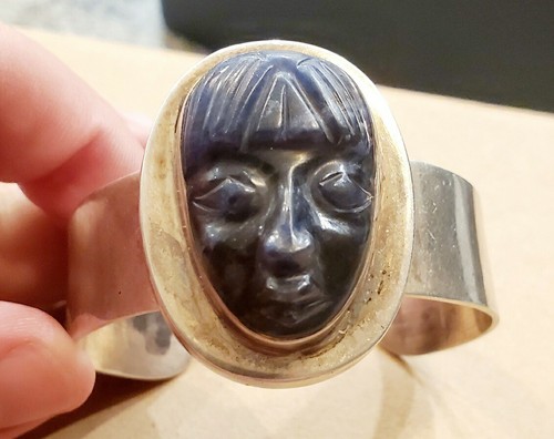Incredible Carved Blue Aztec Face MCR Eagle 2 Mark Mexico Sterling Cuff Bracelet - Picture 4 of 7