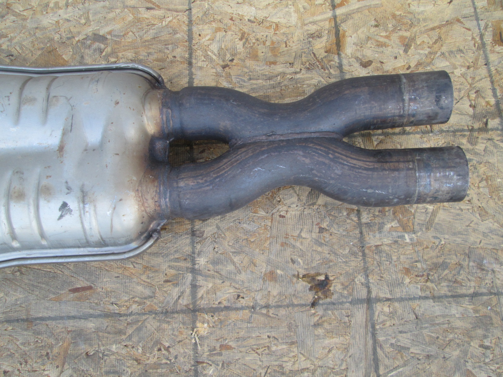 Maserati Spider / Coupe -Exhaust Muffler Resonator - USED  # 187826