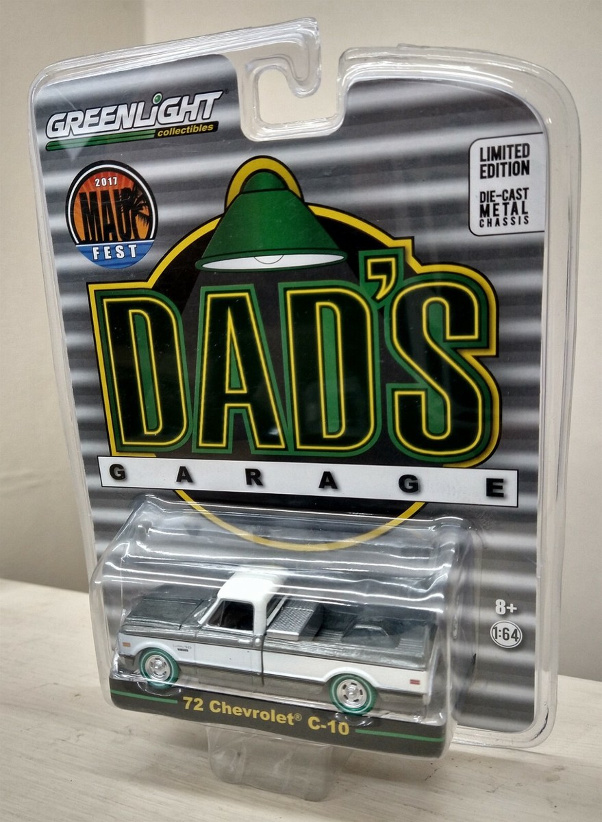 Greenlight Green super chase Raw Maui fest #42 1972 Chevrolet C10