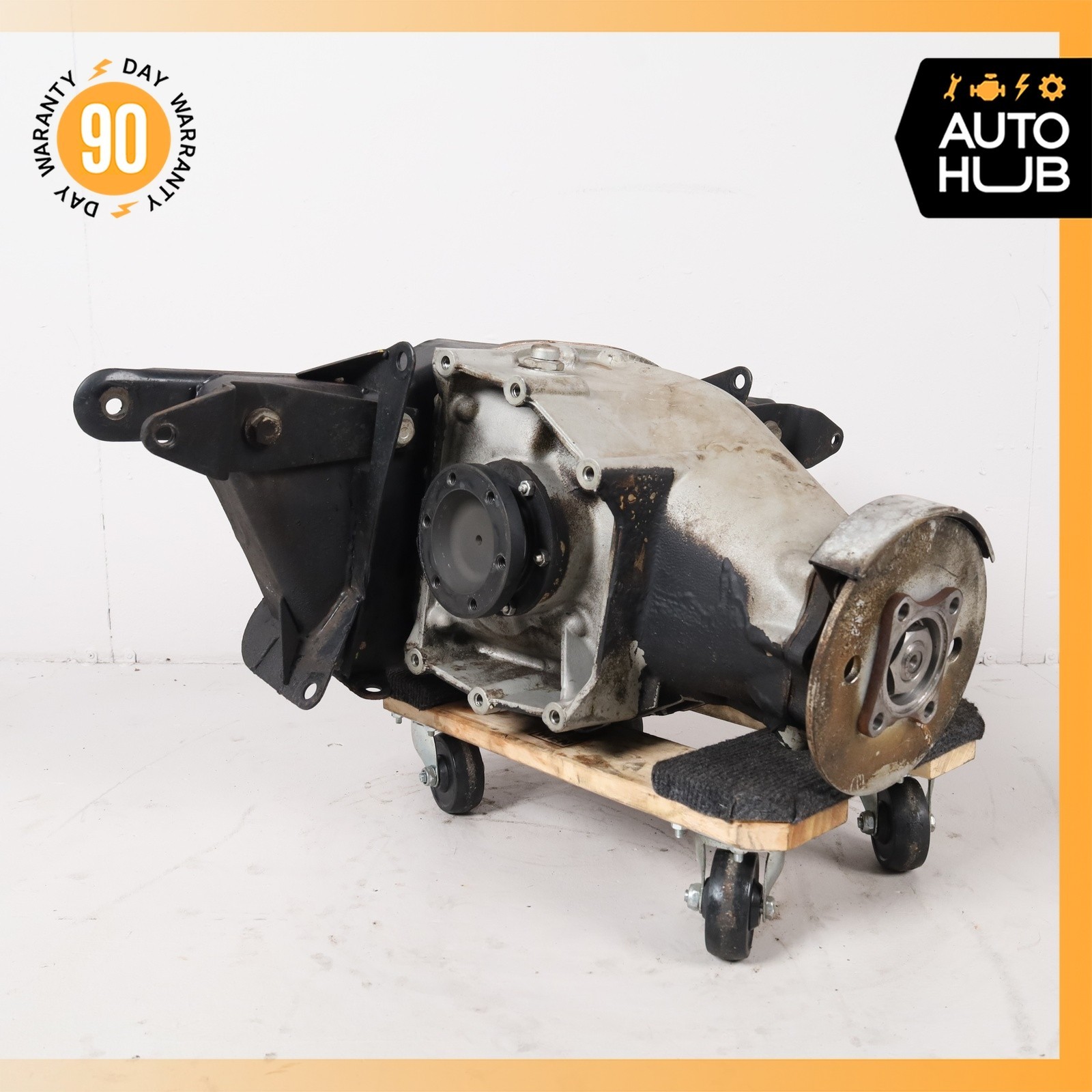 81-86 Rolls Royce Silver Spirit Mulsanne Rear Differential Diff Axle Carrier OEM