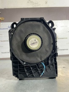 BMW 3 E90 E91 2005 Subwoofer 6954871 VLC6600