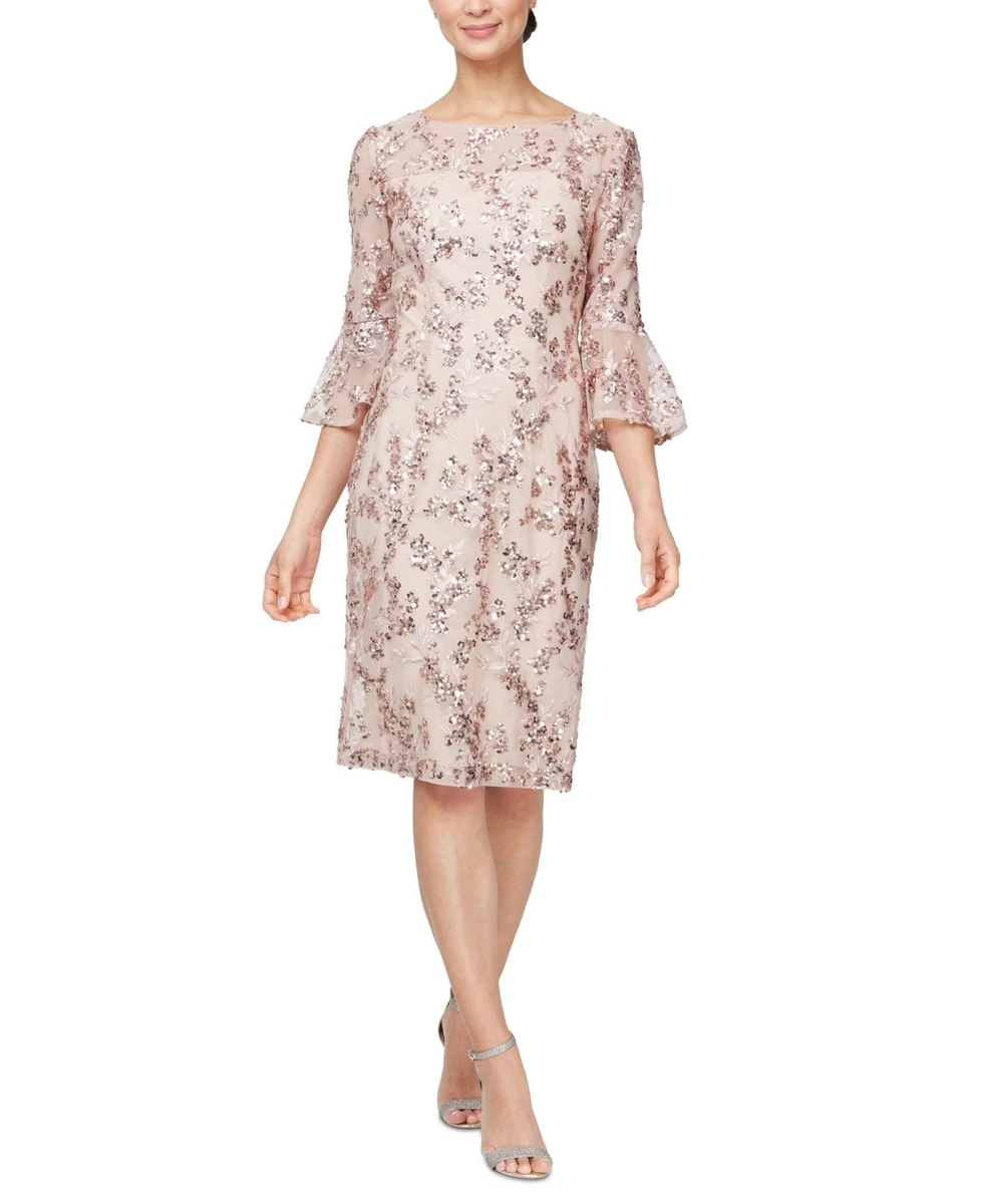 green emerald velvet dress Amazon.com: Alex Evenings Women's 3/4 Sleeve Stretch Lace Bodice One Piece  Mother of the Bride Dress (Petite and Regular Sizes), Smokey Orchid  Embroidery, 4P : Clothing, Shoes & Jewelry main image 0