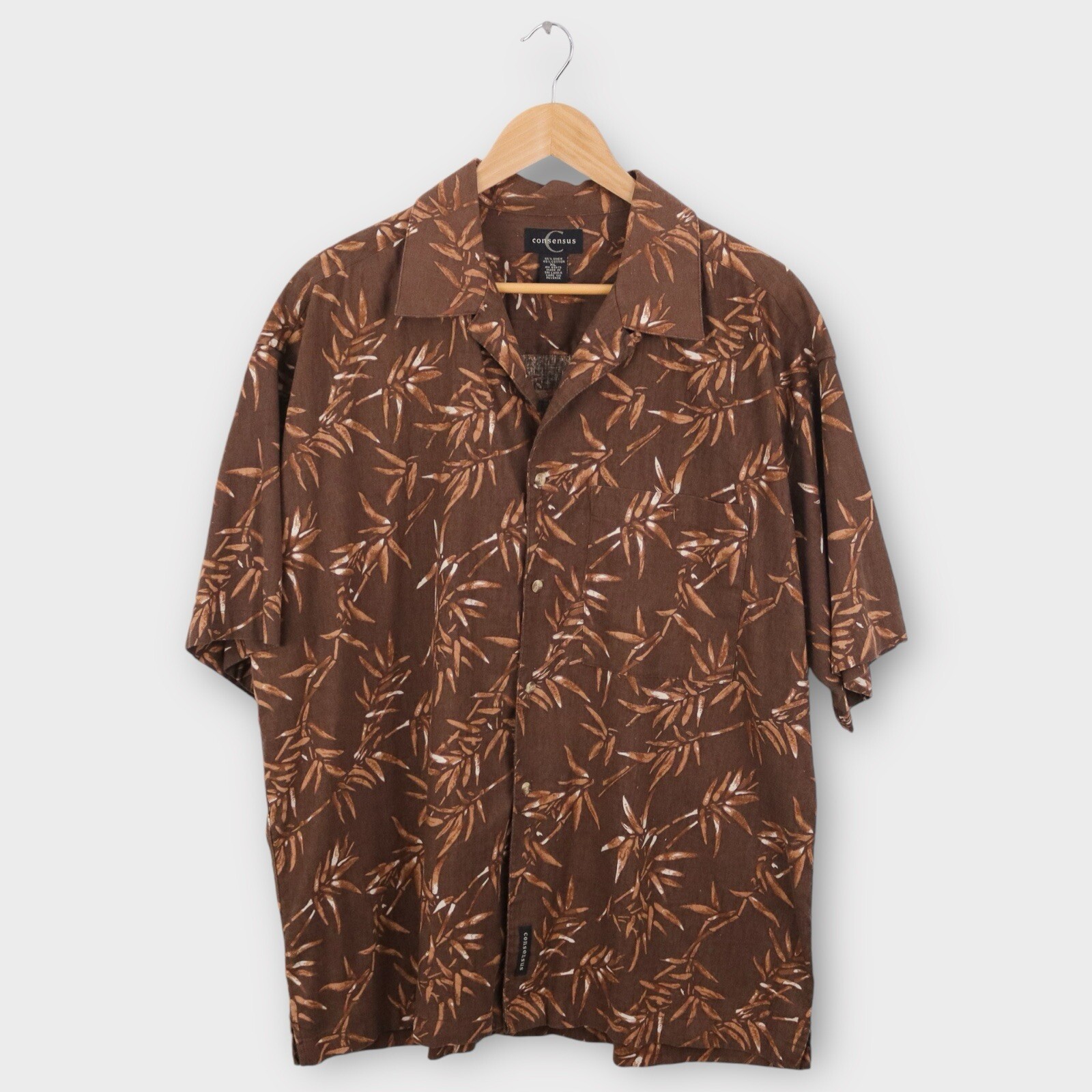 Consensus Floral Linen Shirt Men’s Size XL Hawaiian Tropical Summer Button Down