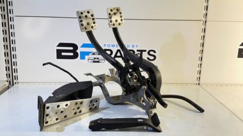 BMW E39 Manual Pedal Set 21526773670 35426876898 35216752780 35311161586