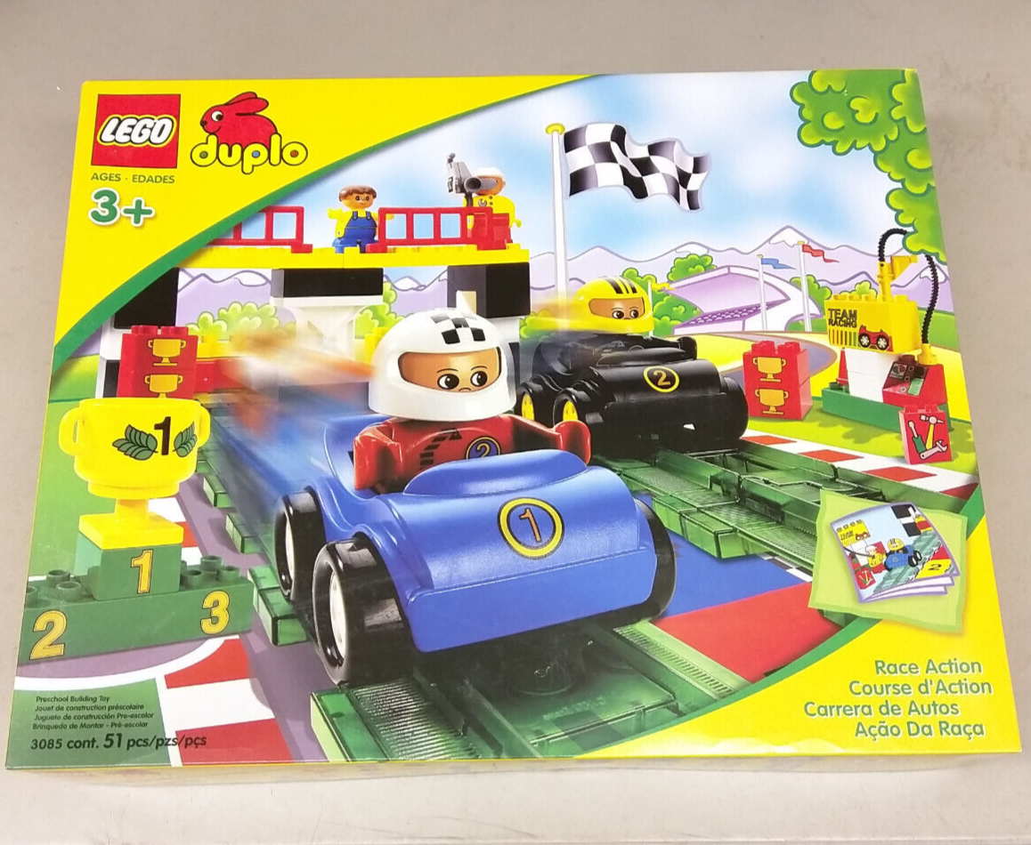 LEGO Duplo 3085 Race Action NEW! Track Car Driver Pit Fuel Trophy 