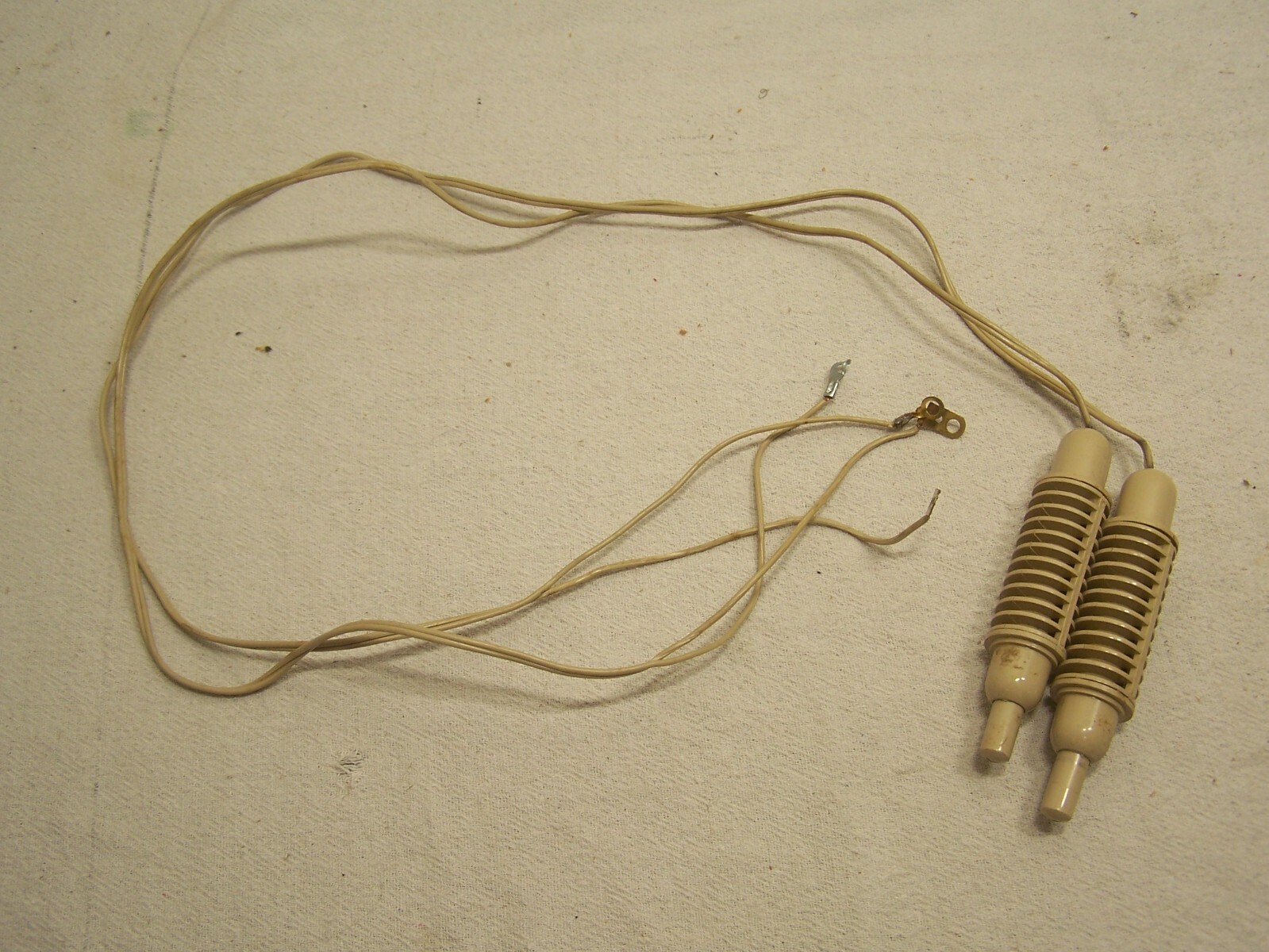 2 Aurora 60's HO Slot Car Racing Plunger Controllers