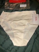 RUBY RIBBON SECOND SKIN HI CUT BRIEF IN CREME SZ MEDIUM 1708 NWT