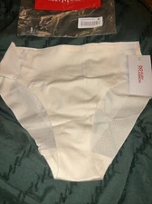 RUBY RIBBON SECOND SKIN HI CUT BRIEF IN CREME SZ MEDIUM #1708 NWT