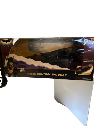 Tyco R/C Remote Radio-Controlled Batman Batboat - Picture 6 of 9