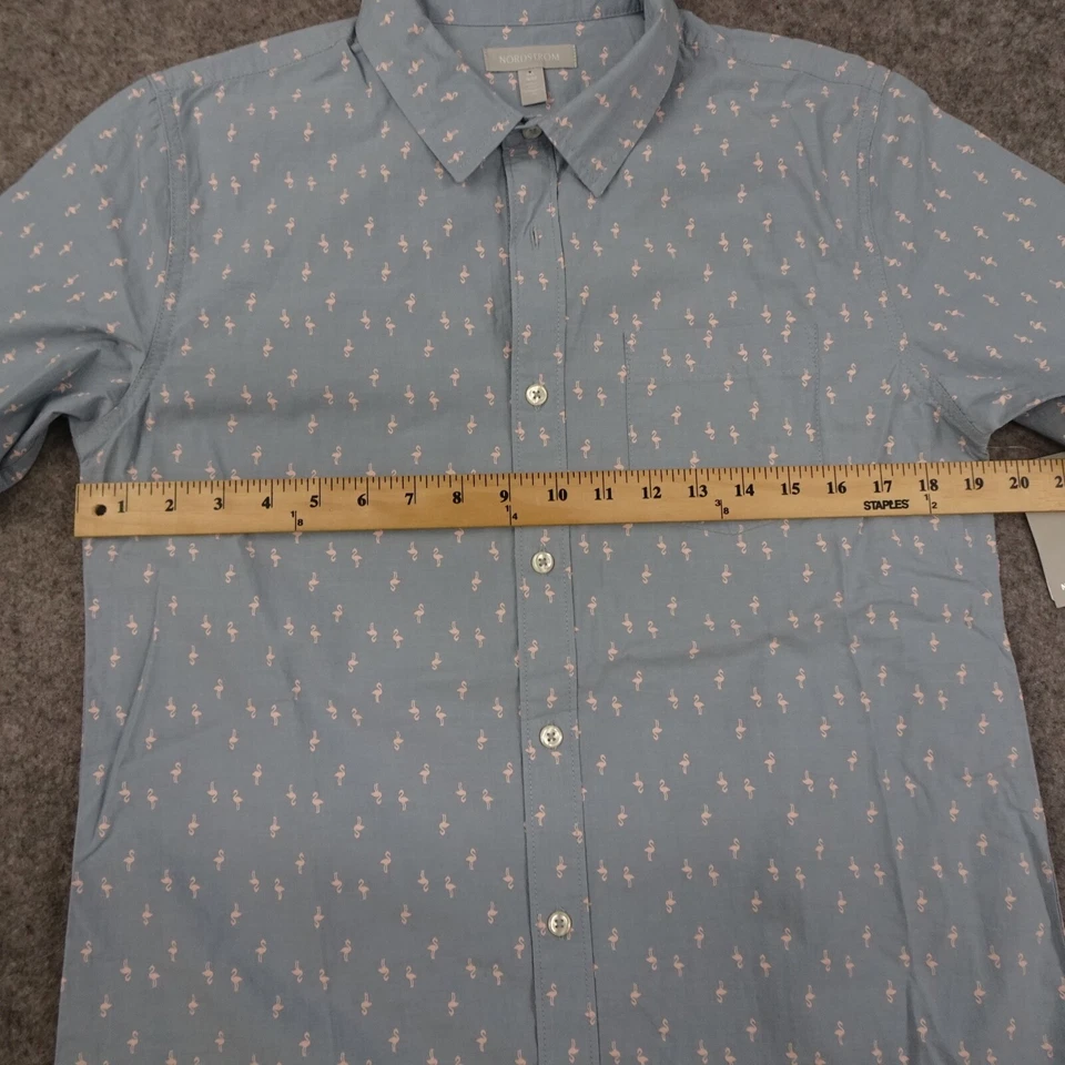 Camisa con botones Nordstrom para niños XXL 18 20 azul cambray rosa flamenco Foto 4 de 4