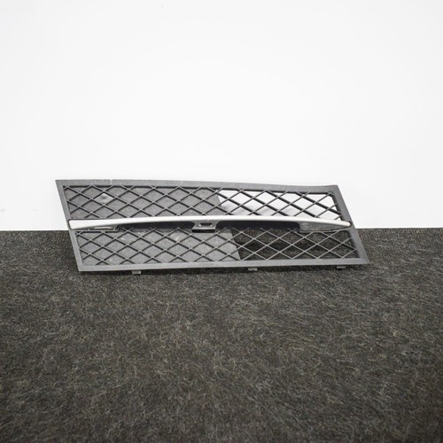 BMW 5 F10 Frontstoßstange Rechter Kühlergrill 7200700 7231860 2010