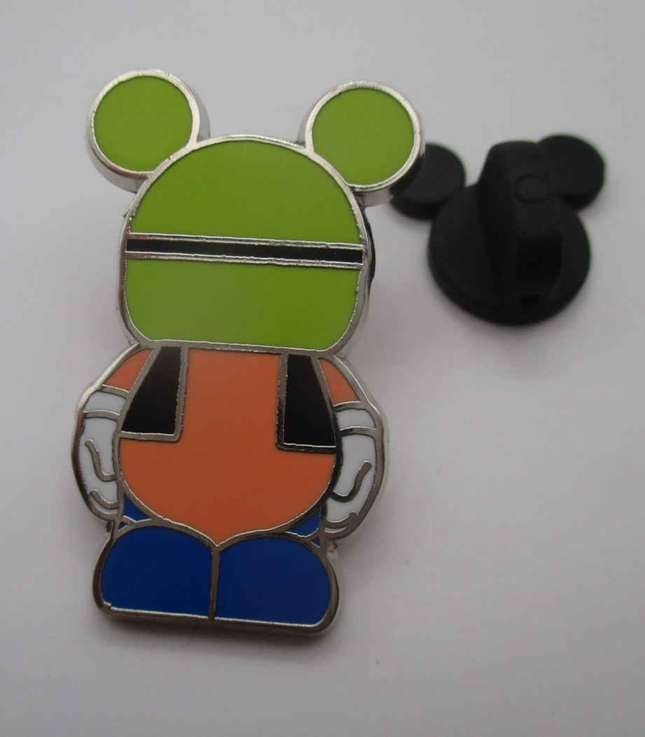 Disney Pin Goofy Vinylmation Jr #2 Mystery Pin
