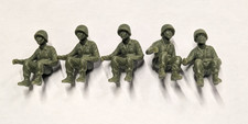 Marx Battleground Waxy Green Plastic Seated Soldiers 1960s Figures Vtg Lot of 5