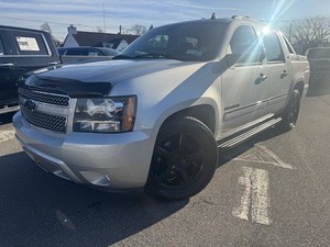 2011 Chevrolet Avalanche LTZ