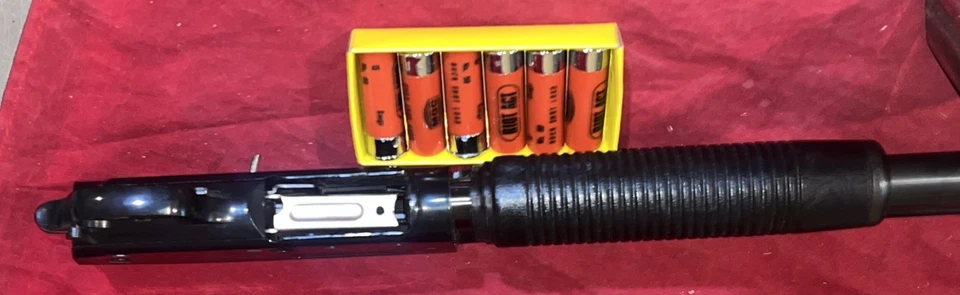 MGC REMINGTON M31-RS2 ESCOPETA ANTIDISTURBIOS - CAÑÓN + CONJUNTO DE GATILLO + 6 CARCASAS NOS sin usar Foto 4 de 4