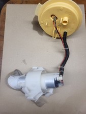 GENUINE BMW 5-SERIES F10 F11 DIESEL FUEL PUMP IN TANK 7217080