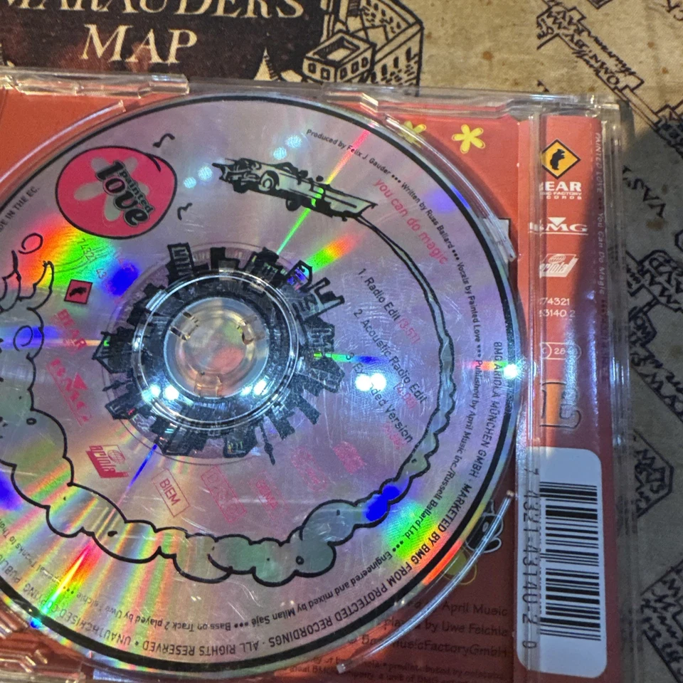 Painted Love - Bild 2 von 2