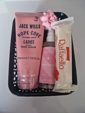 Ladies Jack Wills  Bath & Body Gift Set