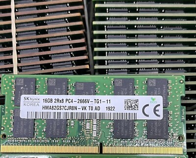 【SK hynix社製チップ】DDR4-2666 SODIMM 16GBx2枚 s-l400.jpg