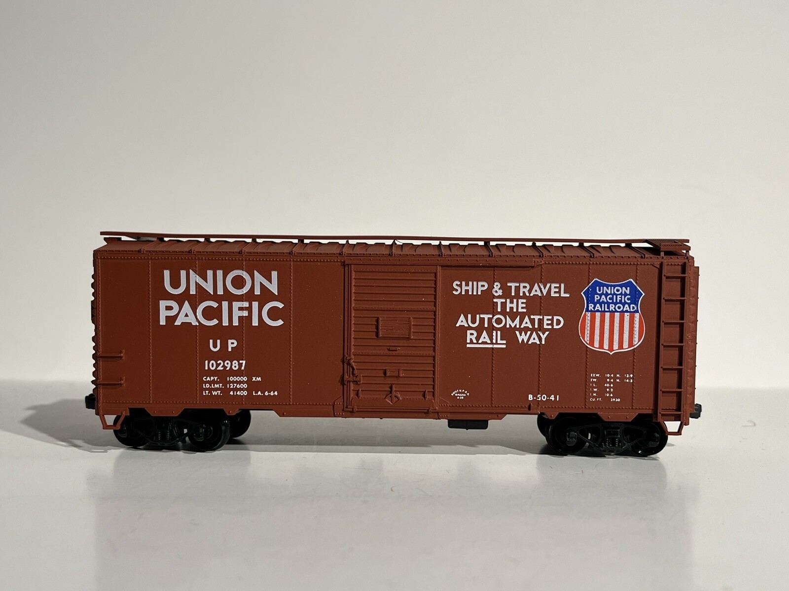 Accurail 3306 HO Scale Union Pacific Boxcar 3 Pack NIB eBay