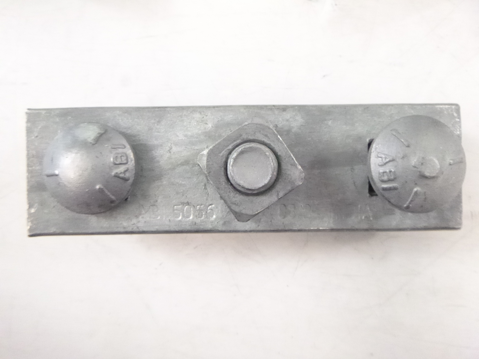 25 Pack ABI 5/8" 3-Bolt Guy Straight Suspension Clamps 5056