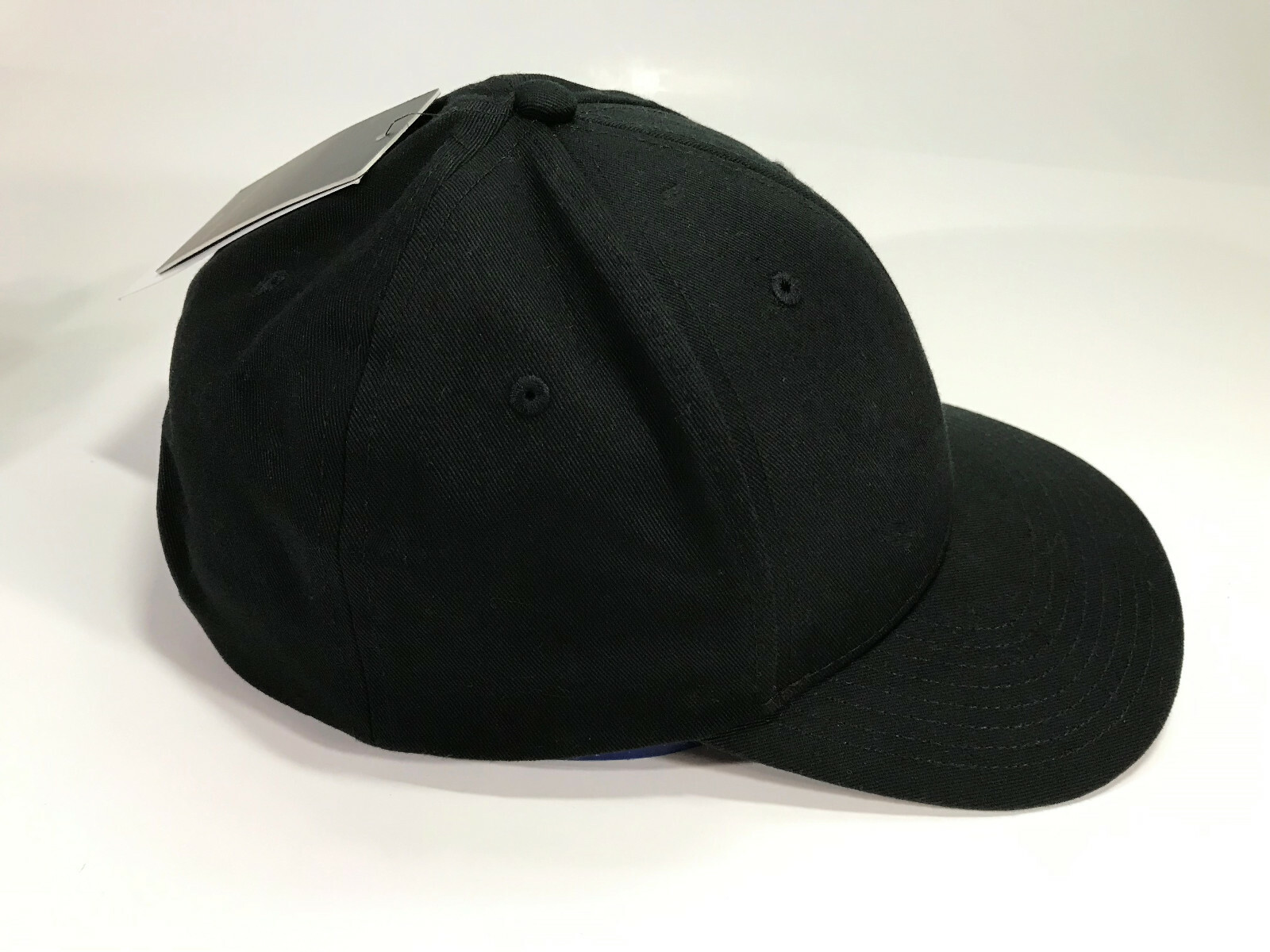 NWT QUICKSILVER Black Hat Strapback Adjustable Ba… - image 3