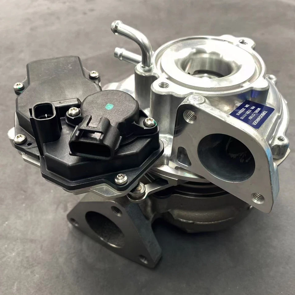 Nuevo turbo 17201-11110 para camioneta Toyota Hilux VIII 2.4 D 2GD-FTV 4x4 CT16V Foto 4 de 4