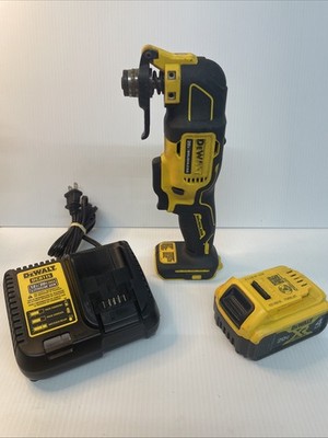 DeWALT DCS354 20V Max Atomic Oscillating Multi-Tool W/4.0 Ah Battery & Charger