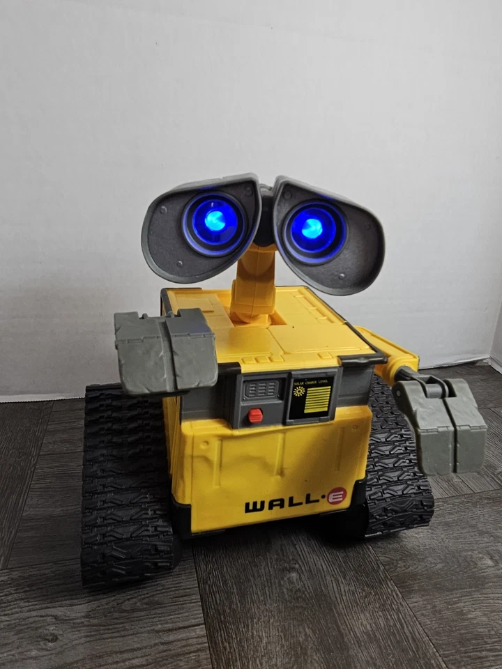 Disney Pixar Wall-E Thinkway Remote Control RC Toy / No Remote but Works Great! - Image 3 of 4