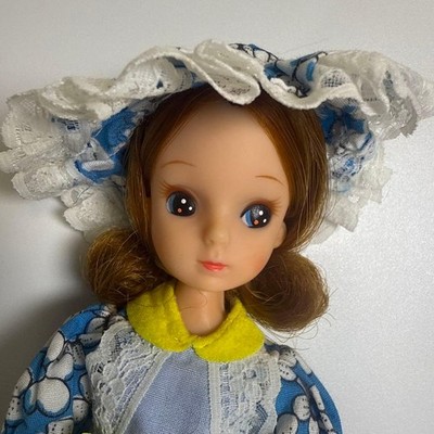 Second Generation Licca-chan Doll with Magnetic Shoes Beautiful