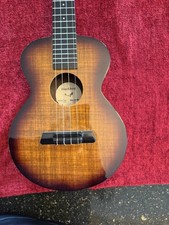 Blackbird Farallon Tenor Ukulele , Beautiful Condition, Great Sound