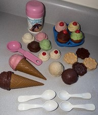 Vintage 1987 Fisher-Price 'Fun With Food' Party Time Dessert Set 2151 Play Food