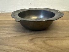 Zinnschale Mensch-Motiv 13 cm mit Herstellerpr&auml;gung, gefertigt nach 1945