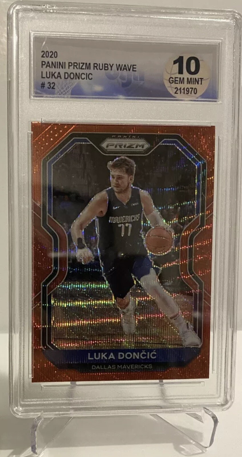 2020-21 Panini Prizm Ruby Wave Luka Doncic