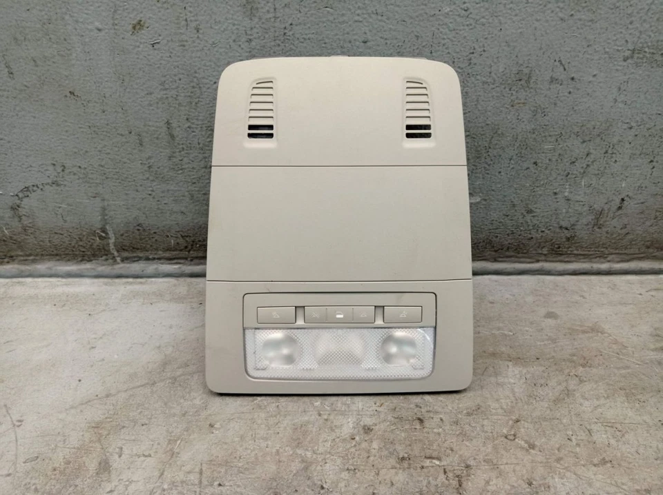 Innenraumleuchte vorne für OPEL ASTRA J CARAVAN (J) 2.0 CDTI 22948484 - Imagem 2 de 4