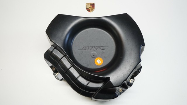 porsche cayenne amplifier