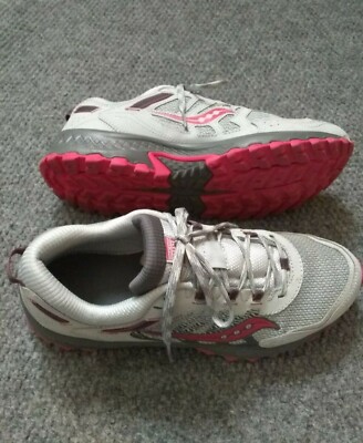 SAUCONY WOMENS 10M EXCURSION TR13 TRAIL RUNNING HIKING SHOES  GRAY