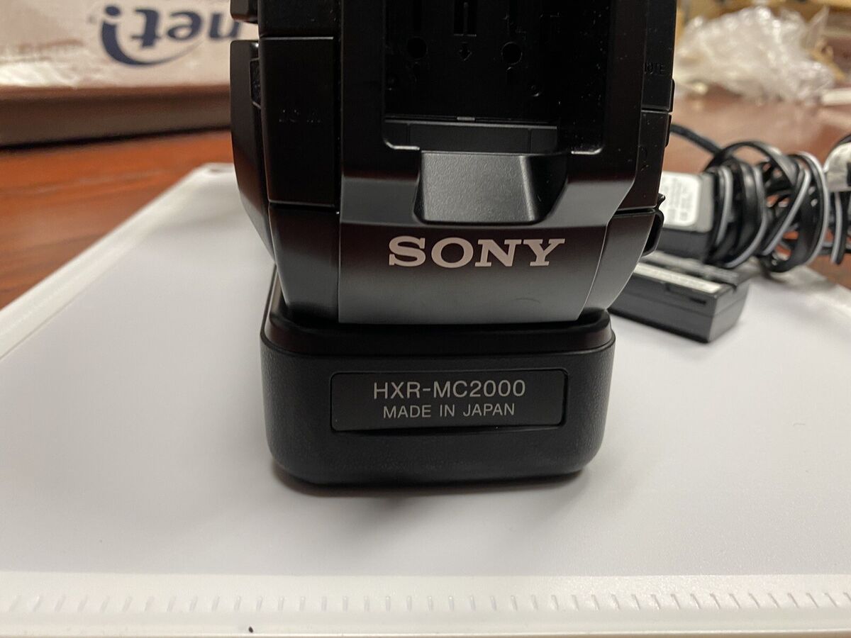 Sony HXR-MC2000 Camcorder High Definition Video Camera Sony HXR-MC2000 Camcorder High Definition Video Camera
