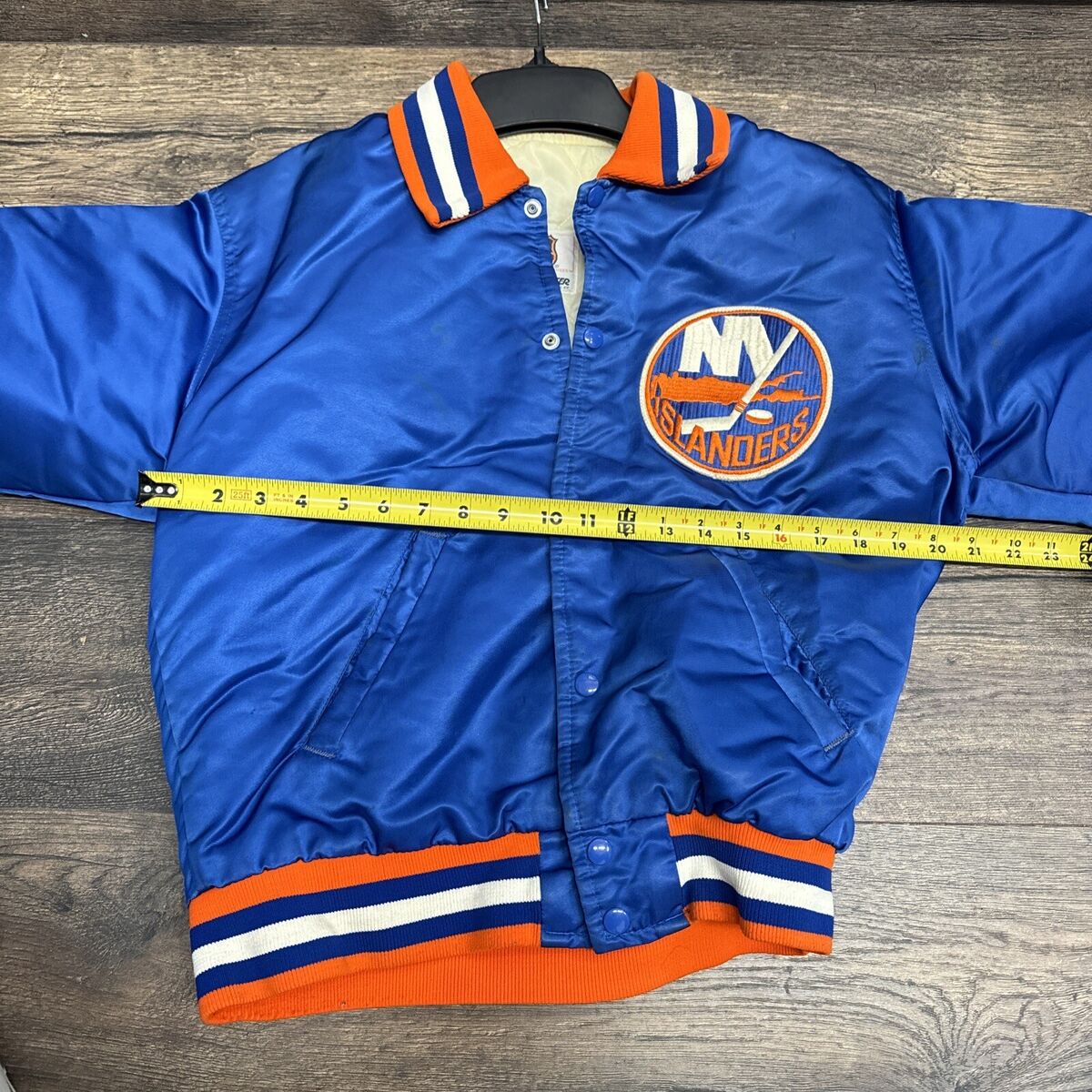 Vintage Starter NHL New York Islanders Bomber Satin Jacket Vintage Starter NHL New York Islanders Bomber Satin Jacket