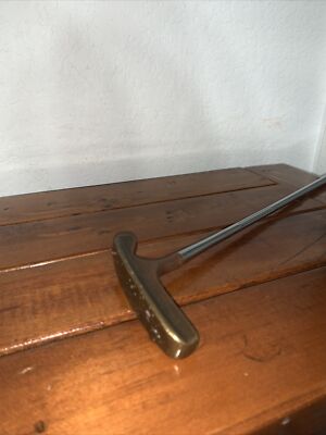 Putter Vintage Acushnet Bullseye Par John Reuter Jr. - OS-M-5-S, 35.5 Pouces